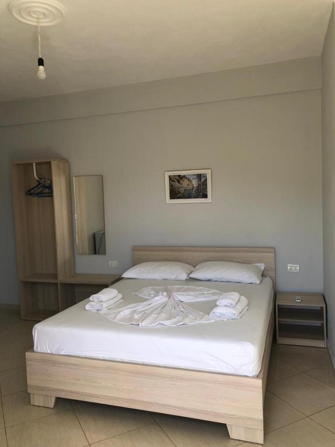 Vila Aban Himarë Exterior foto